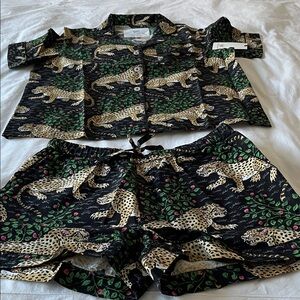 Printfresh Women's Pajama Set - Black with Leopard and Green Leaf Design